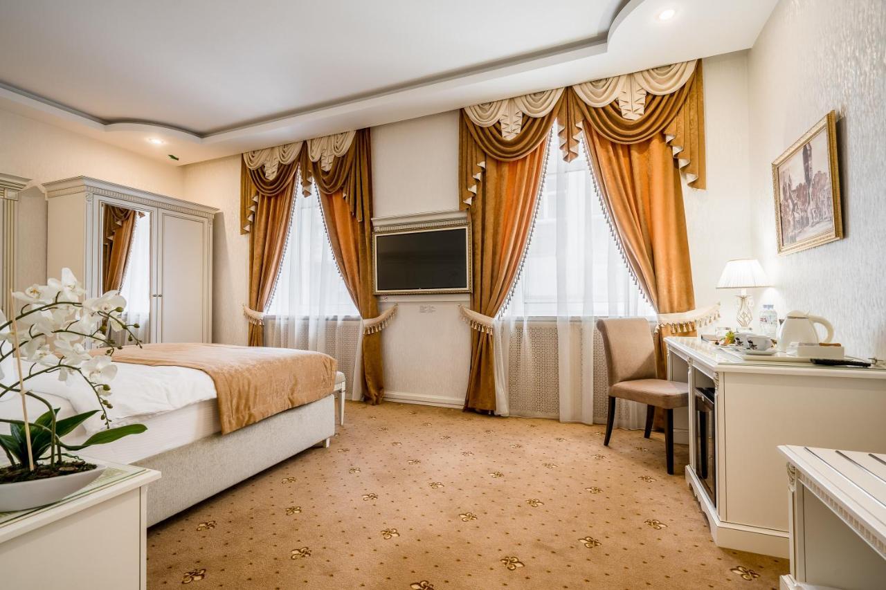 Imperial Palace Hotel Minsk Buitenkant foto