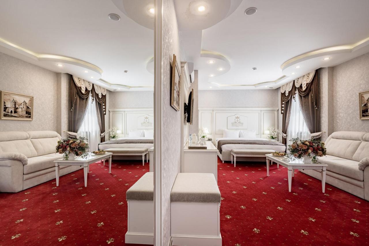 Imperial Palace Hotel Minsk Buitenkant foto