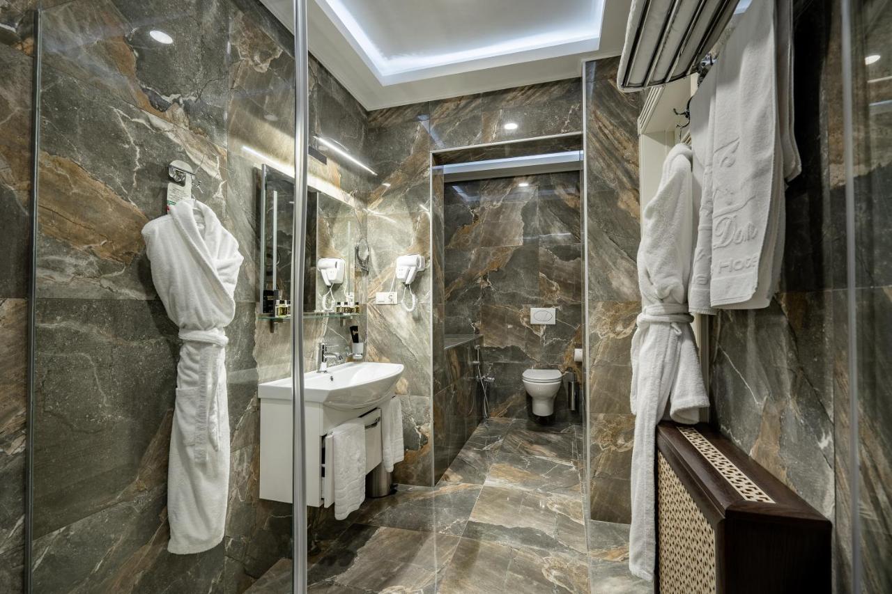 Imperial Palace Hotel Minsk Buitenkant foto